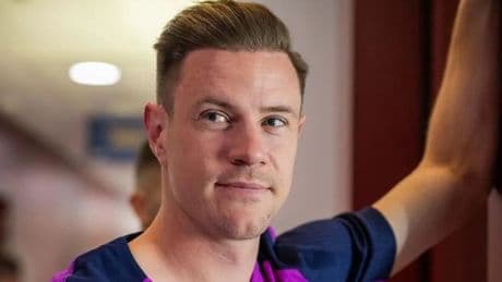 Ter Stegen anuncia que se opera de la espalda y dice que estará tres meses de baja