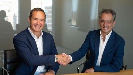 Moeve y Naturgy lanzan un plan conjunto para ofrecer a sus 8 millones de clientes ahorrar en combustible, luz y gas
