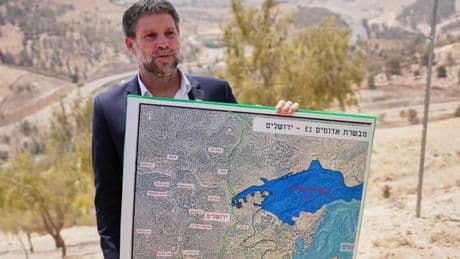 En Israël, l’extrême droite veut valider un projet de colonie qui couperait la Cisjordanie en deux