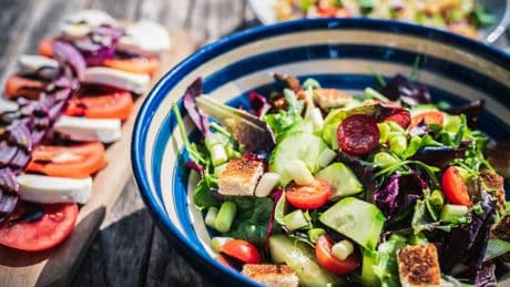 This Longevity-Boosting Diet May Disrupt The Depression-Dementia Link