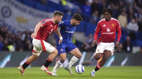 Chelsea, Manchester United'a şans tanımadı