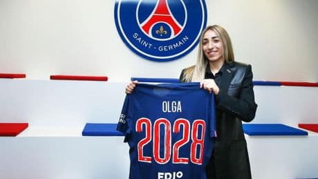 Oficial: Olga Carmona ficha por el París Saint-Germain