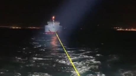 Çanakkale Boğazı'nda arızalanan kargo gemisi kurtarıldı