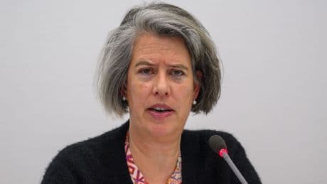 Migration: Innenministerin weist Kritik an Abschiebeeinsatz zurück