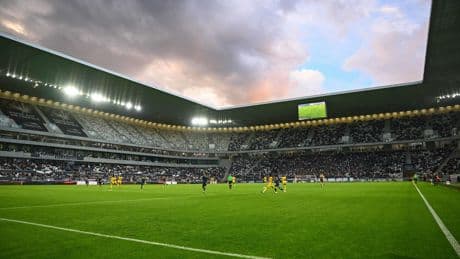 Foot: en déficit chronique, le stade du Matmut Atlantique à Bordeaux passe en régie publique