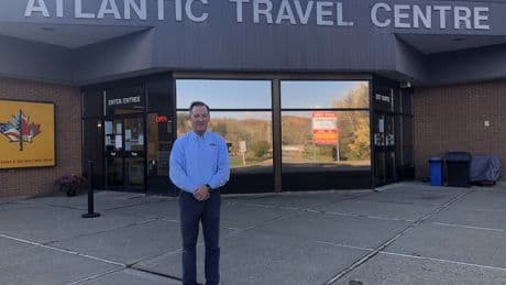 Duty free shop in N.B. to close after 31 years due to drop in cross-border shoppers