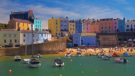 The stunning seaside town in the UK that's home to pretty multi-coloured houses