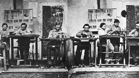 WiWo History: Wie die Formeln eines Physikers Zeiss zum Welterfolg verhalfen