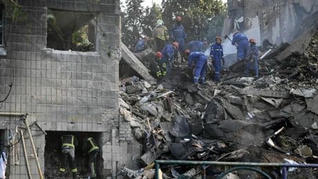 Zwaarste aanval in maanden op Kyiv: zeker 14 doden