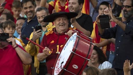 Espagne: mort de Manolo, le célèbre supporteur espagnol «à la grosse caisse»