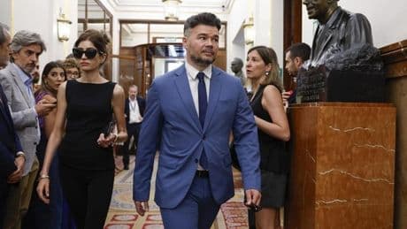 Rufián: «Sánchez está tocado»