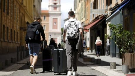 Proteste gegen Touristen: Kann man guten Gewissens bei Airbnb buchen?