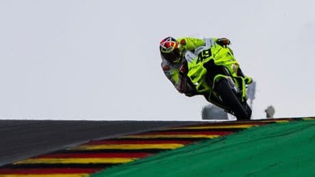 Di Giannantonio puede con los Márquez y con el récord