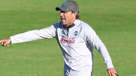 <p>Napoli, Conte scatenato: fatta per Gutierrez, Sanchez quasi. Chiesto Kevin, Chiesa non convince</p>