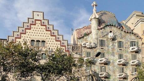 La Manzana de la Discordia: el tramo de Paseo de Gràcia donde compitieron los genios del modernismo