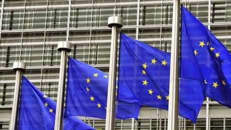 La inflación de la Eurozona se mantuvo estable en abril en el 2,2%, a pesar de los aranceles de EE UU