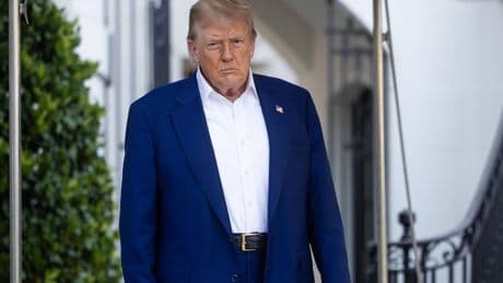 Krieg in Nahost: "Feind Gottes": Iran droht Donald Trump indirekt mit Tod