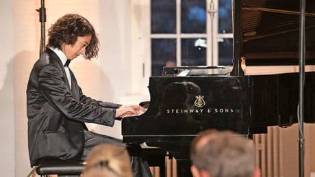 „Cateen“ Hayato Sumino: Entdeckungen mit Youtube-Star