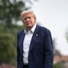Live - Epstein ‘stal’ Virginia Giuffre en andere jonge vrouwen uit spa van Mar-a-Lago, zegt Trump