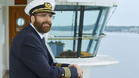 Umbau von Kreuzfahrtschiff: Was macht ein Kapitän, dessen Schiff im Trockendock liegt, Boris Becker?