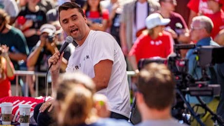 US-Aktivist Charlie Kirk nach Attentat gestorben – Trump macht „radikale Linke“ verantwortlich