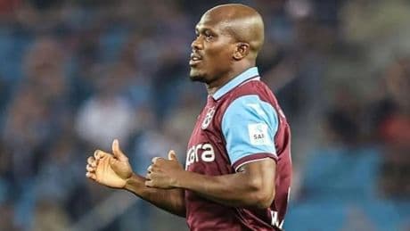 Nwakaeme şoku! En az 3 ay yok!