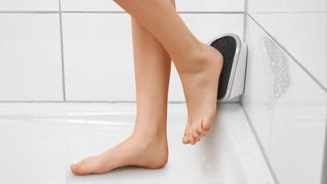 Die Höhle der Löwen: Horny Feet: Der Dusch-Hornhautentferner aus DHDL im Test