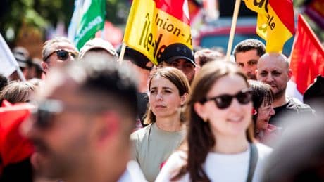 Le deux salles, deux ambiances du 1er mai