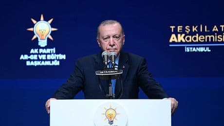 Cumhurbaşkanı Erdoğan AK Parti'ye katılan son ismi duyurdu