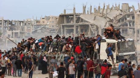 En direct, Gaza : le journaliste palestinien Rami Abou Jamous, basé sur place, répond en direct à vos questions