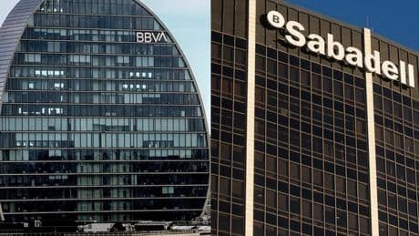 La consulta del Gobierno sobre la opa BBVA-Sabadell permite participar varias veces con el mismo DNI