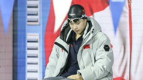 Yu Zidi, chi è il baby fenomeno del nuoto: a 12 anni è tra le migliori otto del mondo, finalista ai mondiali