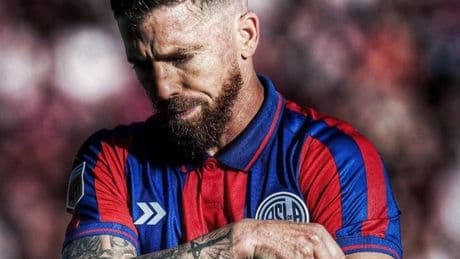 Iker Muniain denuncia que los jugadores de San Lorenzo llevan meses sin cobrar