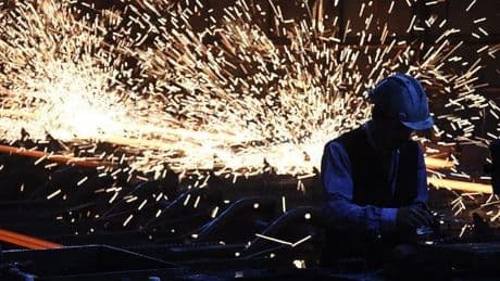 Resmi Gazete’de yayımlandı: Yabancı işçi çalıştırana büyük ceza yolda!