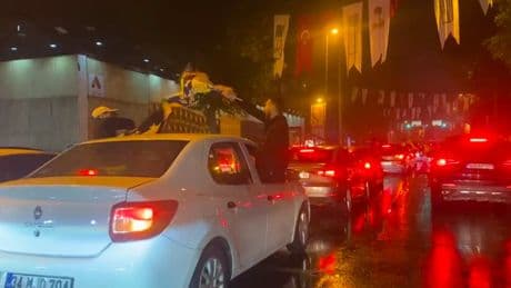 Fenerbahçe'nin Euroleague şampiyonluğu Bağdat Caddesi'nde coşkuyla kutlandı