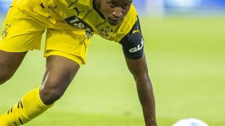 Fußball-Transferblog: Moukoko verlässt den BVB in Richtung Dänemark