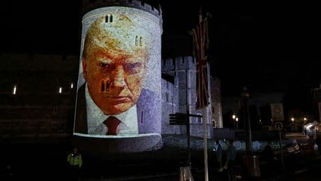 Trump in Großbritannien: Schloss Windsor wird zur Protestkulisse