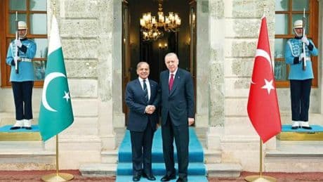 Pakistan Başbakanı Dolmabahçe’de