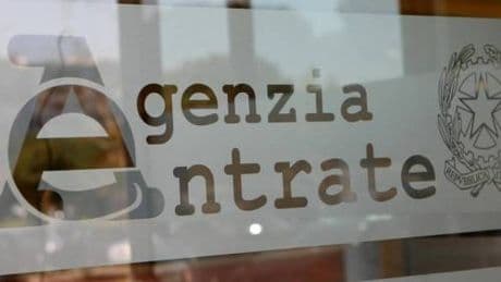Caos modello 730, polemiche sulle file virtuali. Cos'è successo