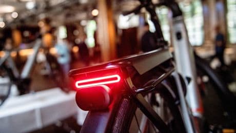 Fahrrad Rücklicht mit Bremslicht: Testsieger Rückleuchten plus Preistipps