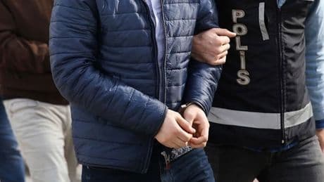 Cumhurbaşkanı'na hakaret ettiği belirlenen sosyal medya hesabı yöneticisi gözaltına alındı