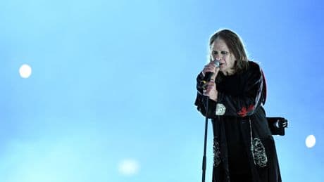 «Une véritable légende» : l’industrie musicale rend un dernier hommage à Ozzy Osbourne