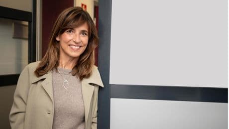 Lola Manterola, la superviviente que pasó de la banca a buscar fondos contra el cáncer: "Un ensayo clínico salvó mi vida"