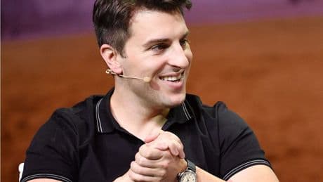 Airbnb CEO Brian Chesky says there's a 'silver lining' for people starting businesses in a choppy economy