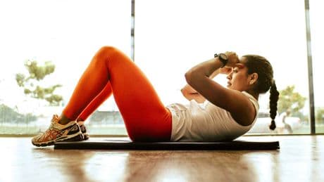 La ciencia lo confirma: el truco para quemar un 10% más de calorías entrenando a esta hora del día sin esfuerzo extra