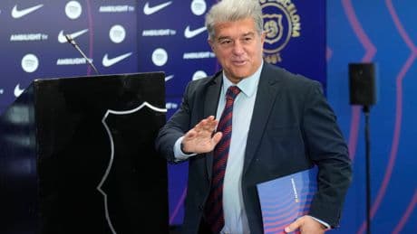 Las secciones del Barcelona, y muy especialmente el equipo femenino, sufren por el límite salarial de LaLiga
