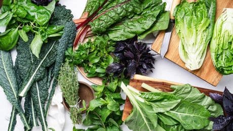 Experten empfehlen: Diese 7 Lebensmittel sollten Sie täglich essen