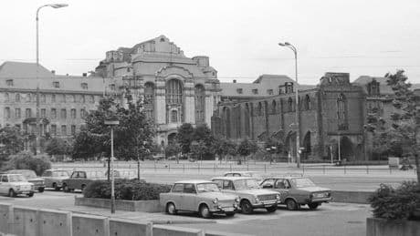 Gastbeitrag | Architektur in Berlin: Das Graue Kloster als Beute