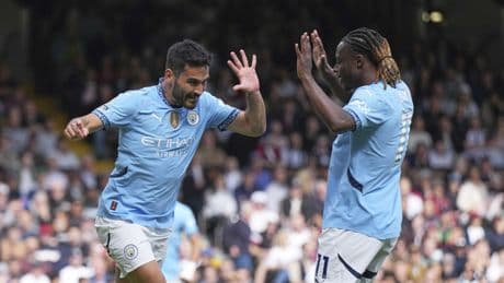 Manchester City, Fulham'ı 2 golle geçti