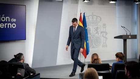 El Gobierno aplaza una semana la reducción de la jornada laboral